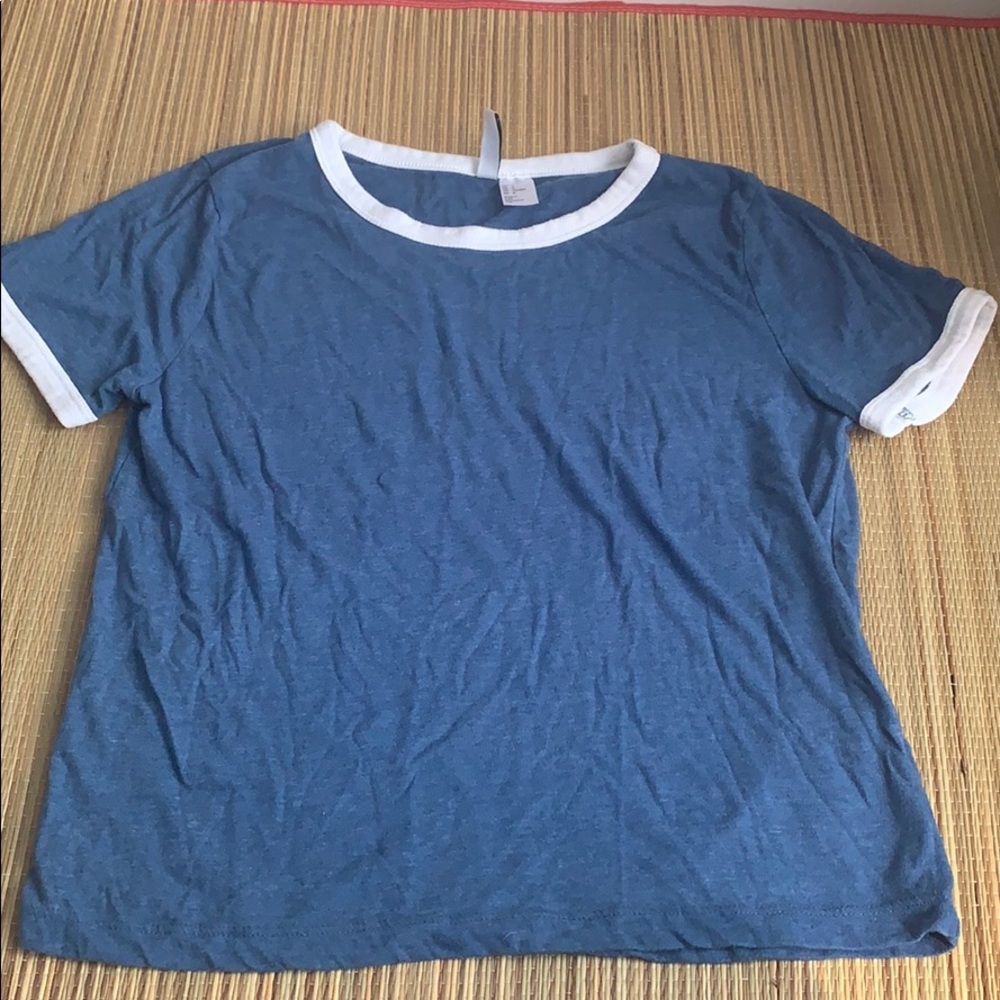 Blue shirt with white lining